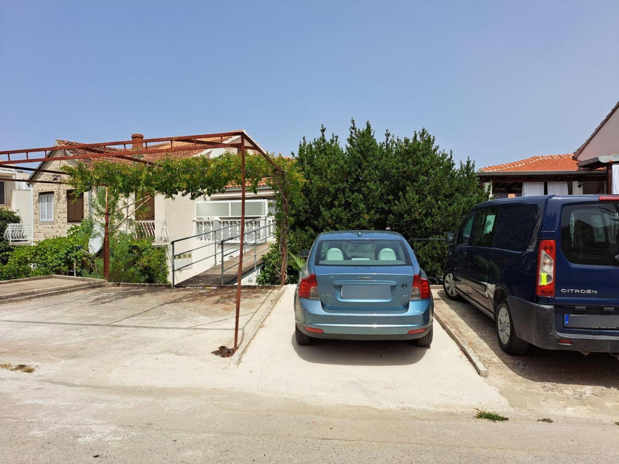 Roses Apartment Brac Sutivan Luaran gambar